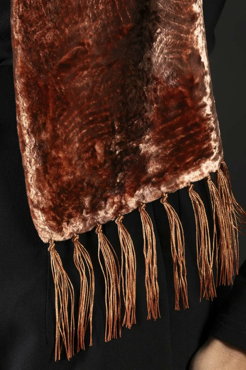 Fortuny furrowed velvet scarf with fringes